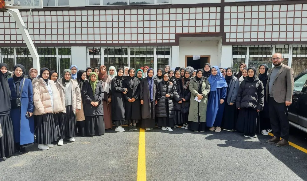 Çaykara’da Gençler Umre Ödülü İçin Yarıştı