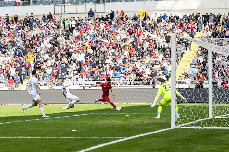 Yeni Mersin İdmanyurdu - Belediye Derincespor: 2-0