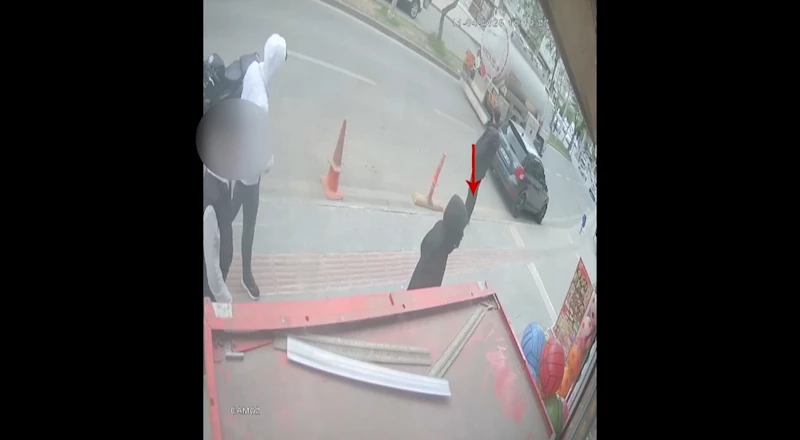 Markette başlayıp sokağa taşan 1 kişinin yaralandığı silahlı kavgada 4 tutuklama