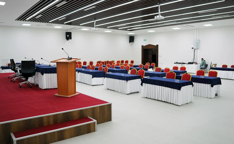 Nail Çakırhan salonu yenilendi