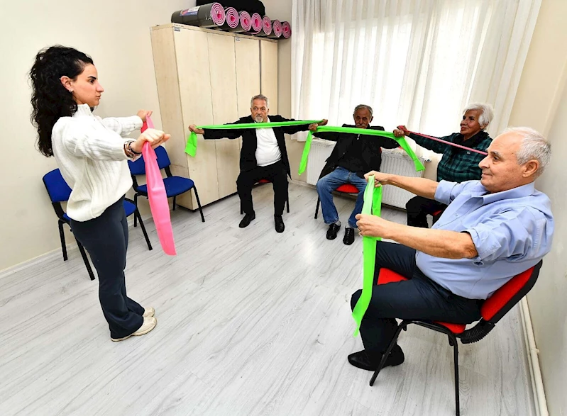 Güzelbahçe Sağlıklı Yaş Alma Merkezi kapılarını açtı