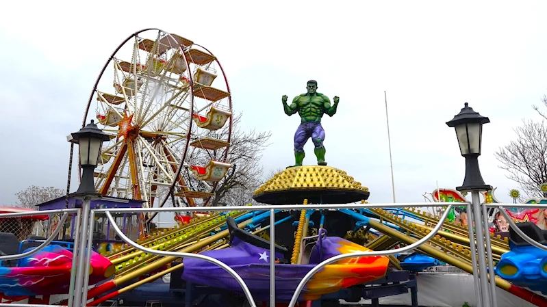 52 yıllık lunapark, ruhsat eksilği nedeniyle kapanıyor