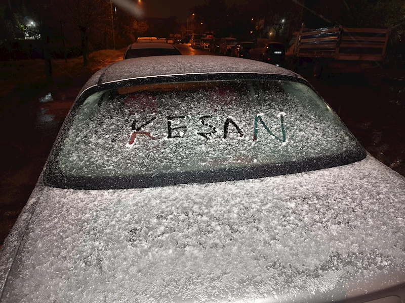 Edirne’de kar yağışı başladı 
