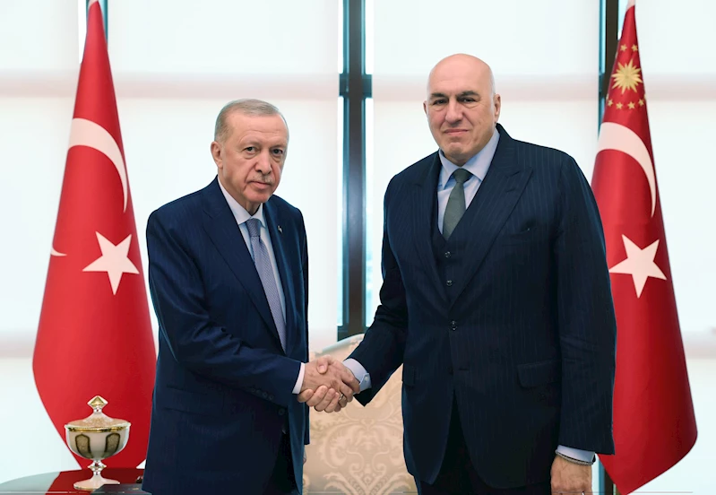 Cumhurbaşkanı Erdoğan, İtalya Savunma Bakanı Crosetto’yu kabul etti