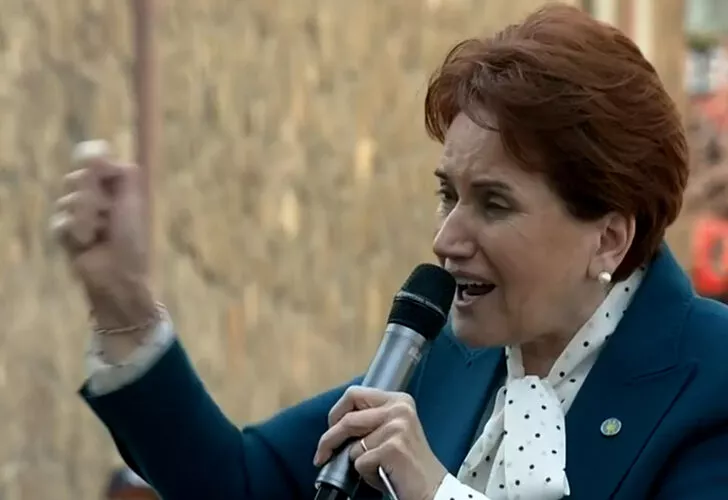 Son dakika | Seçim mitinginde çarpıcı anlar: Sesi titredi gözleri doldu! Akşener