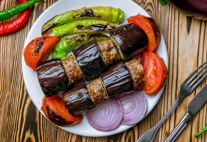 Lezzet patlaması yaşatan Abant kebabı nasıl yapılır?