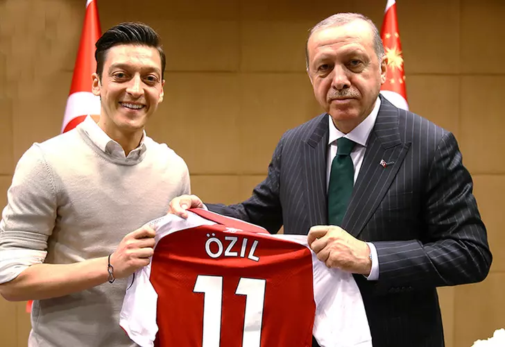 Mesut Özil