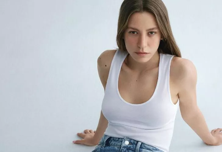 Serenay Sarıkaya