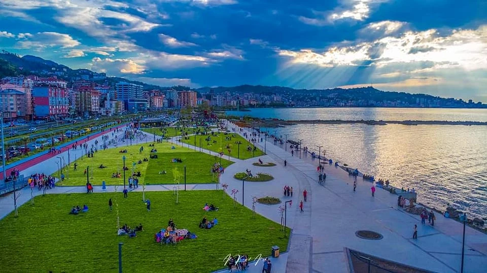 Rize Sahilinin yeni görünümü beğeni topladı