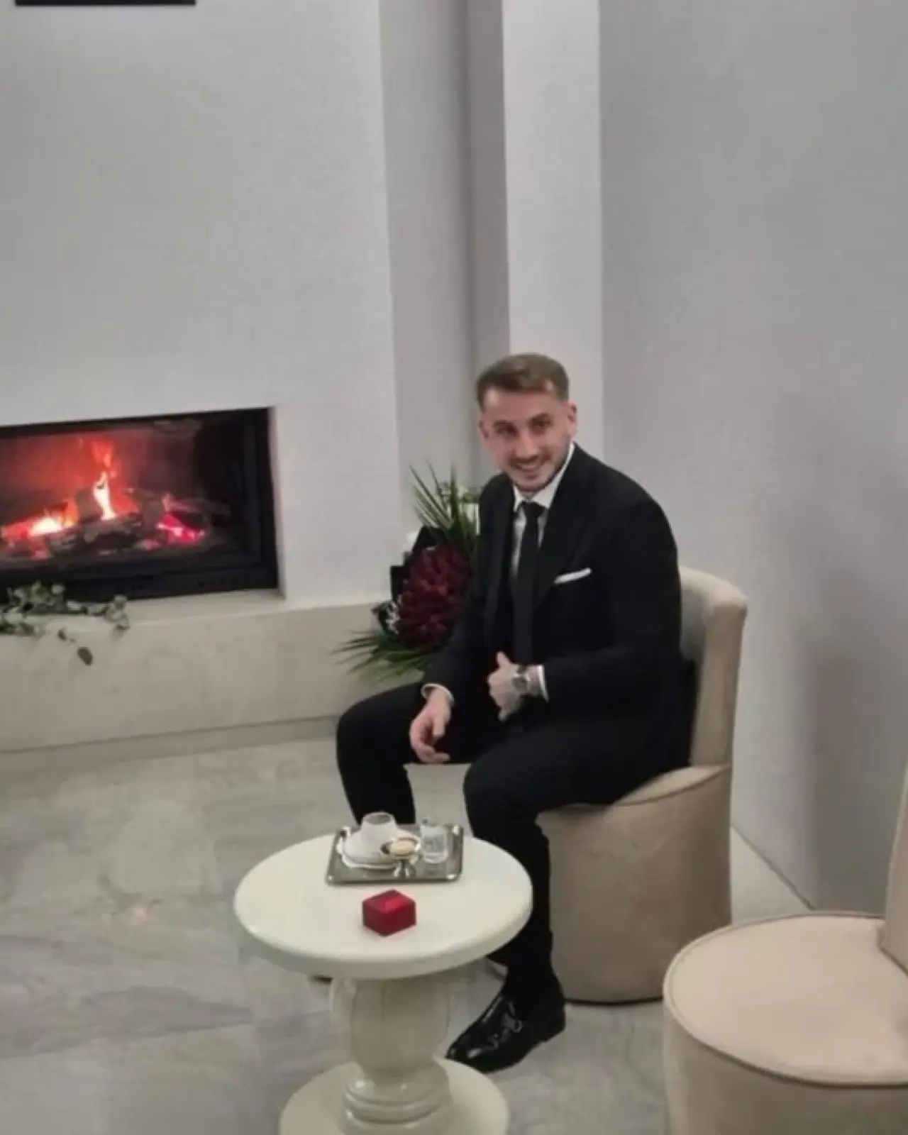 Kerem Aktürkoğlu ve Ceren Azak, muhteşem bir düğünle hayatlarını birleştirdi! 2