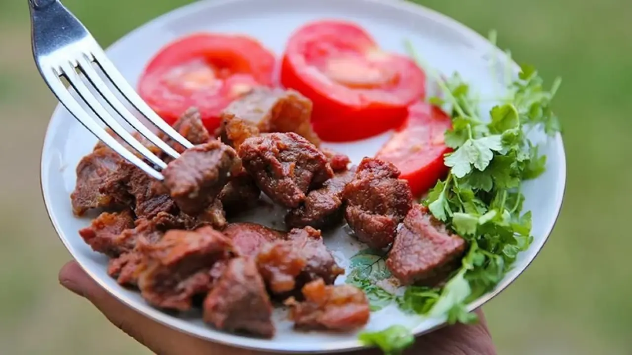 Kurban Eti Pişirme Rehberi: Lezzeti Arttırmak İçin Bu Kritik Adımı Unutmayın! 6