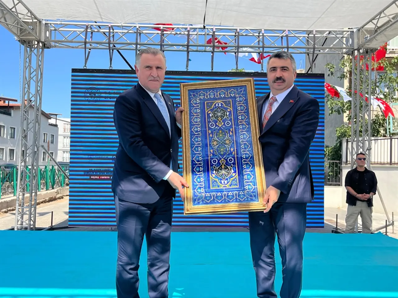 Bursa'da Yeni Gençlik ve Spor Merkezi Açıldı, 12 Milyon Çocuğa Yüzme Öğretildi 1