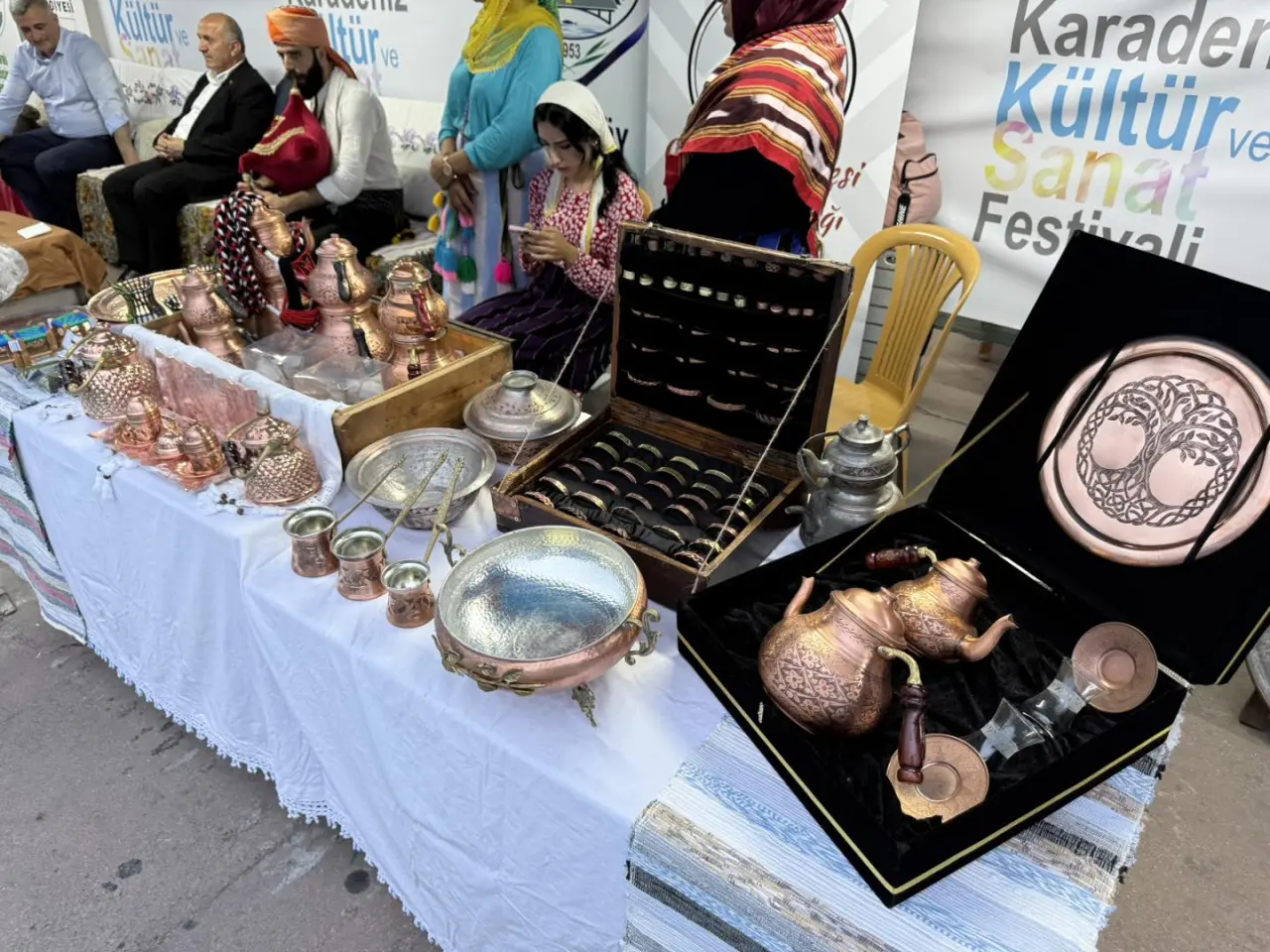 Çayeli Belediyesi Karadeniz Kültür ve Sanat Festivali’nde İlgi Odağı Oldu 10