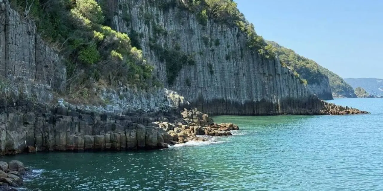 "Dünyanın Eşsiz Doğa Harikalarından Biri Türkiye'de: 80 Milyon Yıllık Güzellik Ziyaretçilerini Kendine Hayran Bırakıyor!" 3