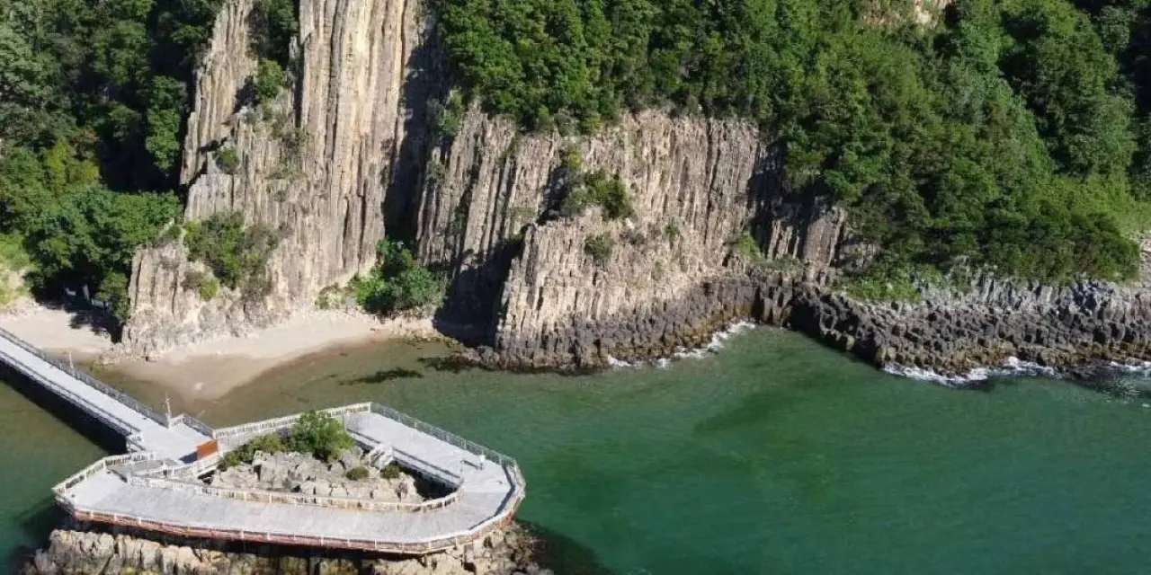 "Dünyanın Eşsiz Doğa Harikalarından Biri Türkiye'de: 80 Milyon Yıllık Güzellik Ziyaretçilerini Kendine Hayran Bırakıyor!" 4