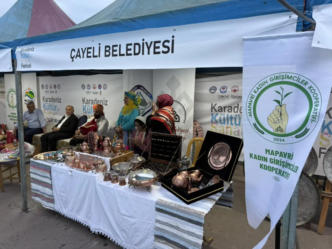 Çayeli Belediyesi Karadeniz Kültür ve Sanat Festivali’nde İlgi Odağı Oldu 7
