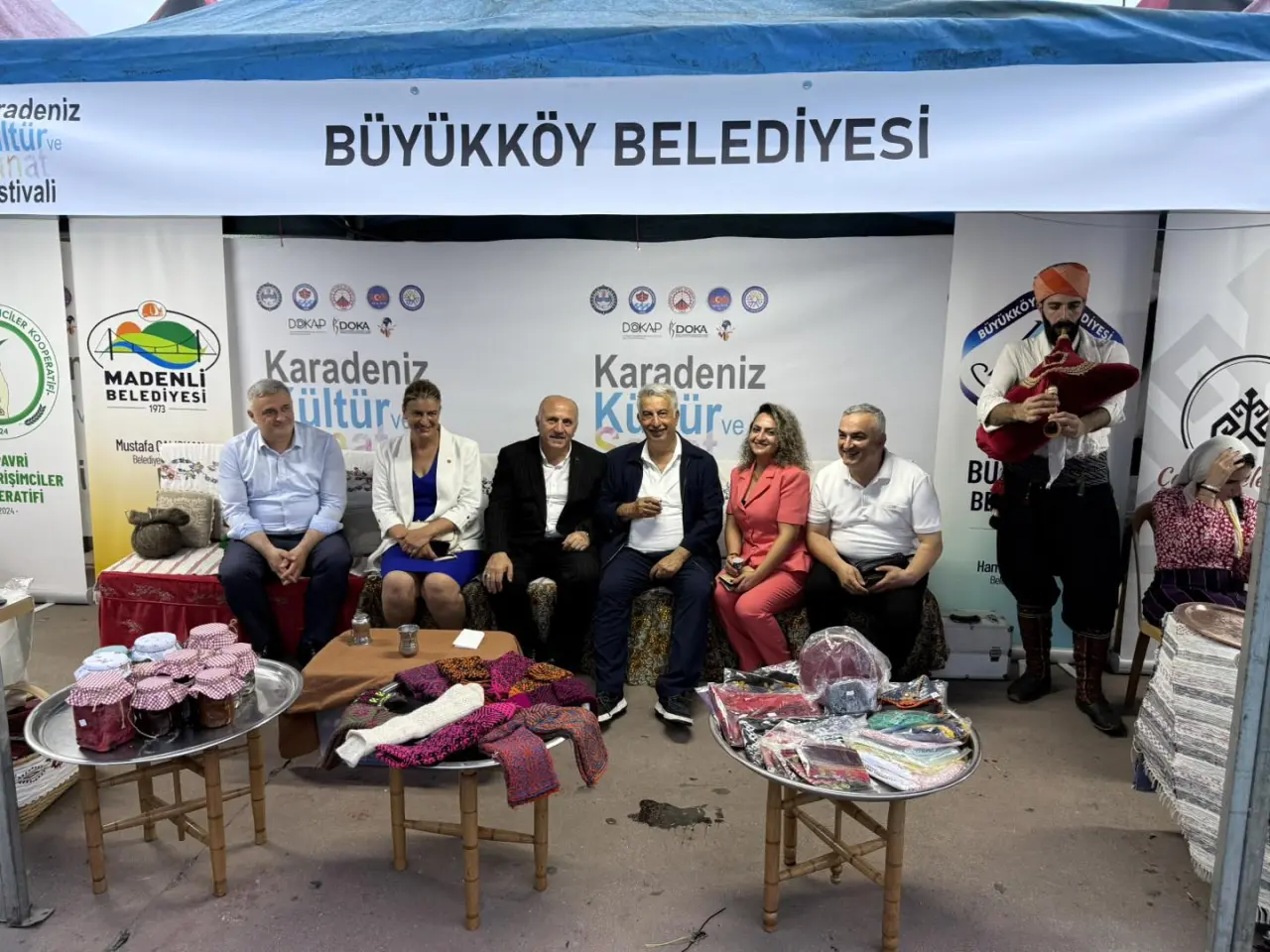 Çayeli Belediyesi Karadeniz Kültür ve Sanat Festivali’nde İlgi Odağı Oldu 11