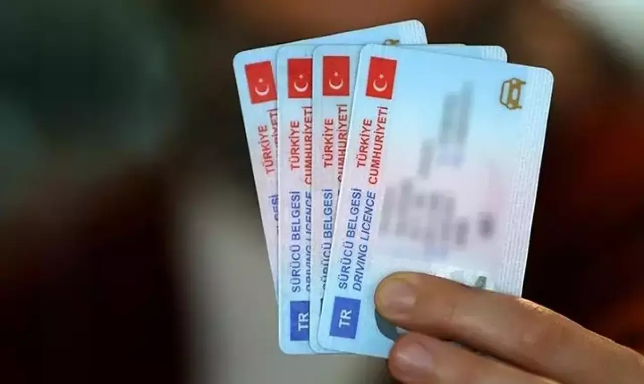 2025 Ehliyet Yenileme Süresi ve Gerekli Evraklar: Son Gün Ne Zaman? 4