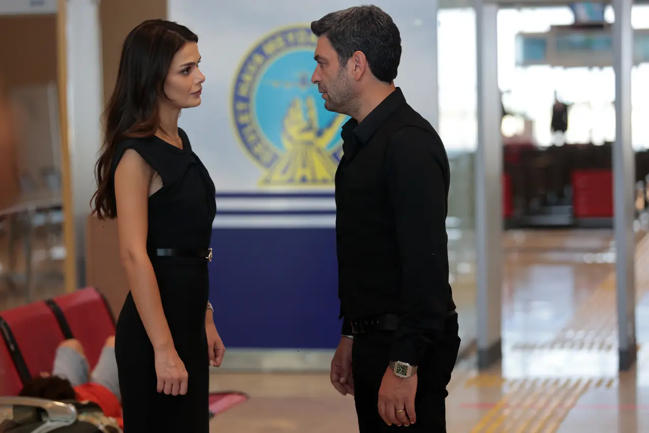 Uzak Şehir'in Yeni Sezonu İçin İlk Kareler ve Büyük Heyecan! 1