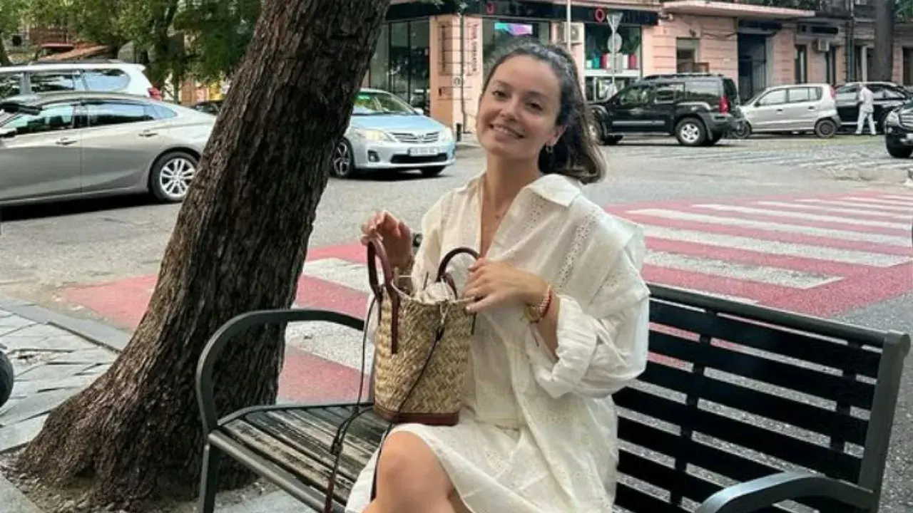 Gözleri Karadeniz’in Ayla’sı Gizem Arıkan Kimdir? Hayatı ve Rol Aldığı Yapımlar 2