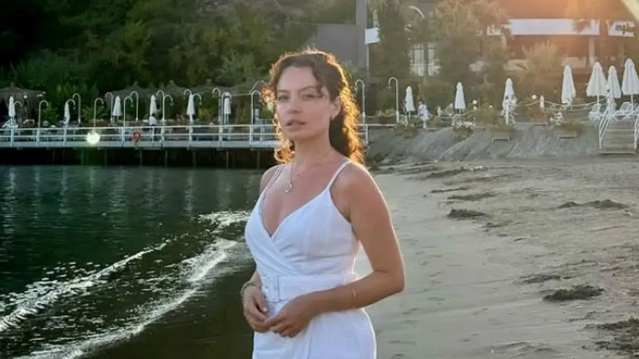 Gözleri Karadeniz’in Ayla’sı Gizem Arıkan Kimdir? Hayatı ve Rol Aldığı Yapımlar 5