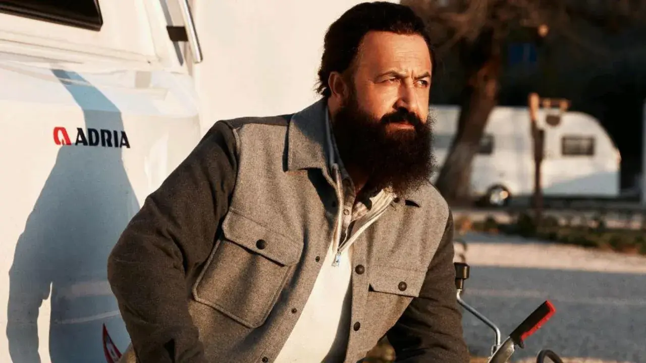 Gözleri Karadeniz’in Osman’ı Mehmet Özgür Kimdir? Kaç Yaşında ve Hangi Dizilerde Rol Aldı? 5