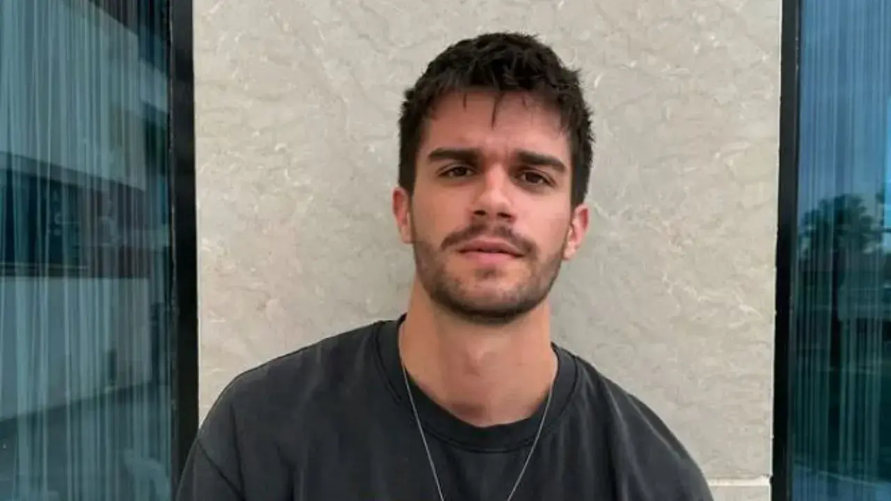 Gözleri Karadeniz’in Dursun’u Eren Ören Kimdir? Kaç Yaşında ve Hangi Dizilerde Rol Aldı? 6