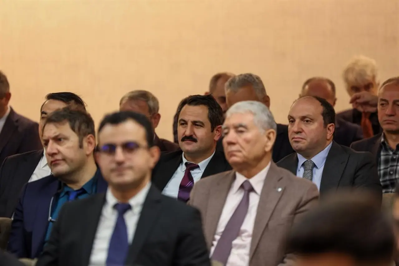 Rize İl İdare Şube Başkanları Toplantısı Vali Baydaş Başkanlığında Gerçekleştirildi 4