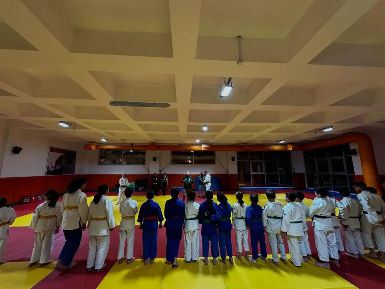 Rize Yeşilay’dan Sporcu Gençlere Sağlıklı Mola 1