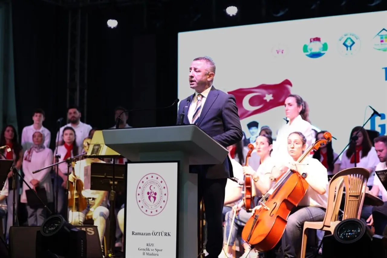 Rize’de 19 Mayıs Coşkusu: Gençlik Bayramı Büyük Bir Heyecanla Kutlandı 18