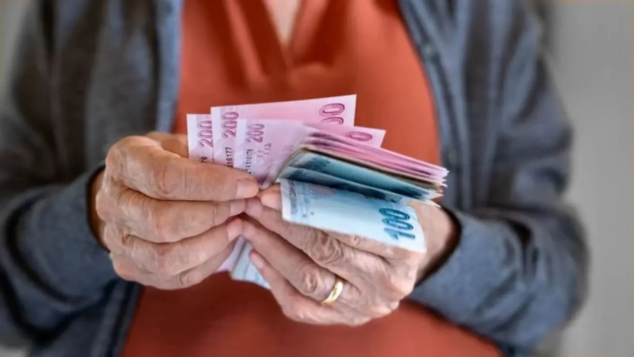 SGK uzmanı emekli ve memur maaşını açıkladı: Güçlü bir beklenti var 9
