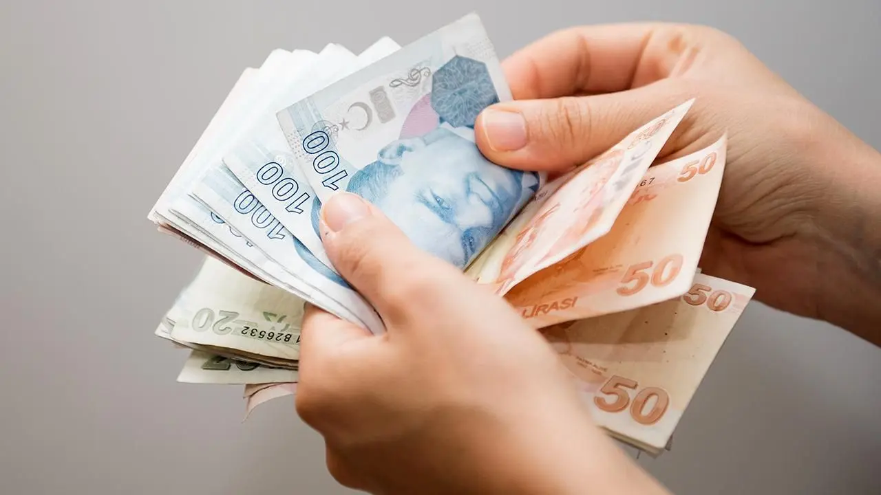 250 Bin TL İhtiyaç Kredisinde Bankalar Arasındaki Fark Dikkat Çekiyor! Geri Ödeme 466 Bin TL'ye Kadar Çıkıyor 3
