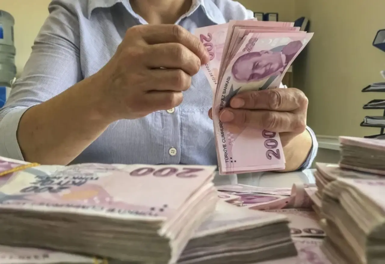 SGK uzmanı emekli ve memur maaşını açıkladı: Güçlü bir beklenti var 8