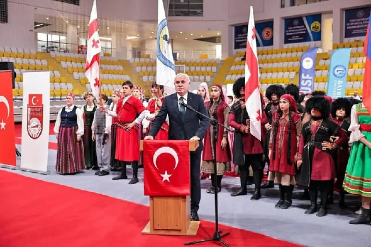 30. Dede Korkut Şölenleri Bayburt'ta Coşkulu Törenle Başladı 8